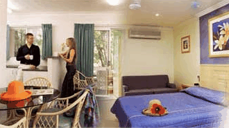 Seagulls Resort On The Seafront - Timeshare Accommodation 1