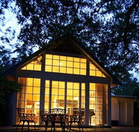 Bygone Beautys Cottages - Timeshare Accommodation