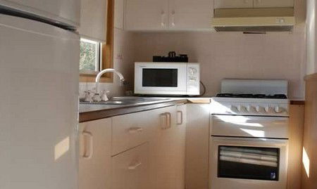Merry Beach Caravan Park - Timeshare Accommodation 1