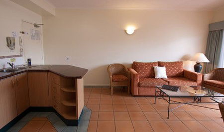 Mid City Luxury Suites - Timeshare Accommodation 3