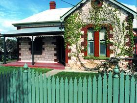 Naracoorte Cottages - Smith Street Villa - Timeshare Accommodation 0