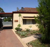 Loxton Smiffy's Bed And Breakfast Sadlier Street - Timeshare Accommodation