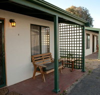 Moonta Bay Road Cabins and Cottages