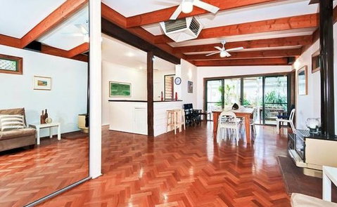 Sea Sand And Scrub Holiday House - Timeshare Accommodation 8