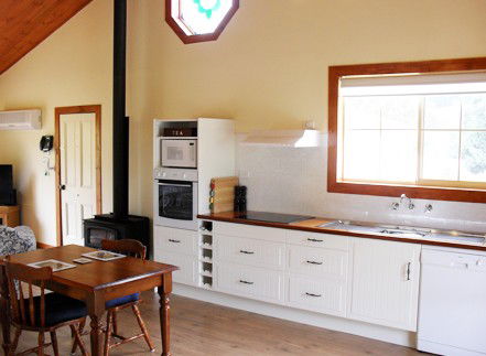 The Old Oak Bed And Breakfast - The Shearing Quarters - Timeshare Accommodation 0