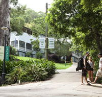 Halse Lodge Backpackers Hostel YHA - Timeshare Accommodation
