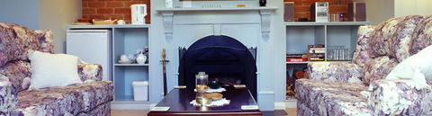 Emeu Inn Bed & Breakfast - Timeshare Accommodation 4