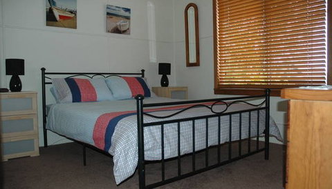 A Lake House At Burrill Lake - Timeshare Accommodation 3