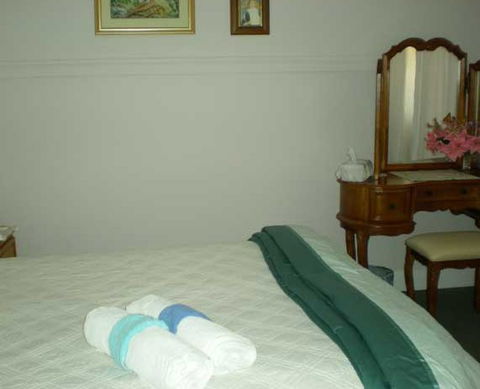Blue Wren Cottage - Broken Hill - Timeshare Accommodation 3