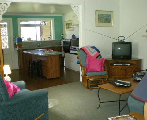 Blue Wren Cottage - Broken Hill - Timeshare Accommodation 5