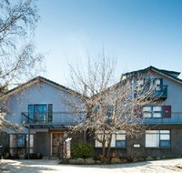Mad Mooses Guest House