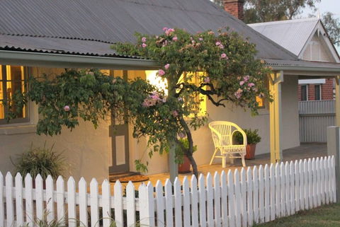 The Cottage Tumut - Timeshare Accommodation 4