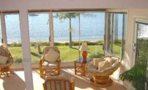 8 Seaview Crescent - Timeshare Accommodation 1