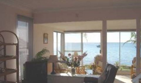 8 Seaview Crescent - Timeshare Accommodation 2