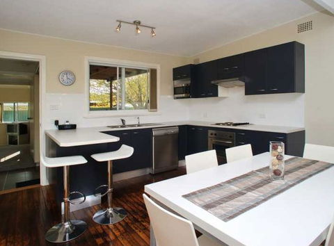 28 Rigney Street - Timeshare Accommodation 1
