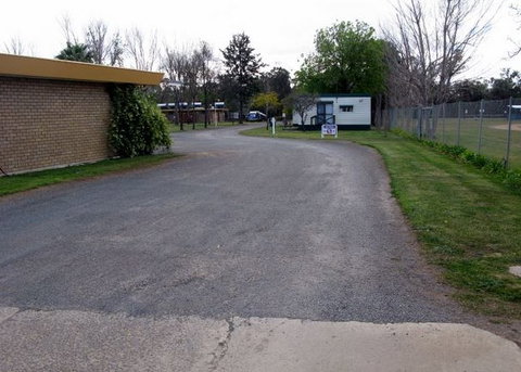 Jerilderie Motel And Caravan Park - Timeshare Accommodation 1
