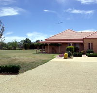 Fairways Bed and Breakfast at Jerilderie - Timeshare Accommodation