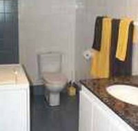 A Beach House Near Manly - Timeshare Accommodation