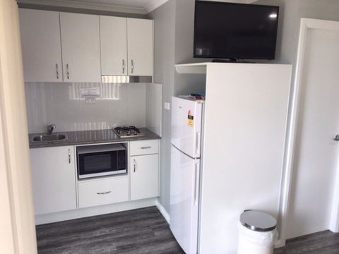 Canobolas Caravan Park - Timeshare Accommodation 8