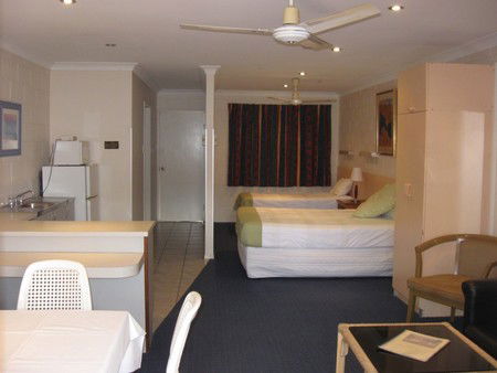 Monte Carlo Motor Inn - Timeshare Accommodation 2