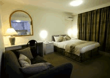 Lygon Lodge Studio Apartments - Timeshare Accommodation 1