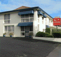 Econo Lodge Hacienda Motel - Timeshare Accommodation