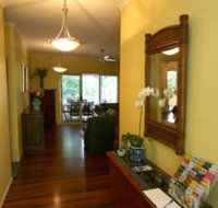 Noosa Country House Bed And Breakfast