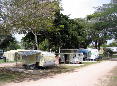 Burdekin Cascades Caravan Park - Timeshare Accommodation 2