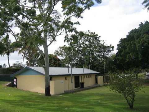 Burdekin Cascades Caravan Park - Timeshare Accommodation 3