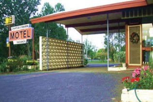 The Castle Creek Motel - Timeshare Accommodation 1
