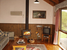 Daysy Hill Country Cottages - Timeshare Accommodation 3