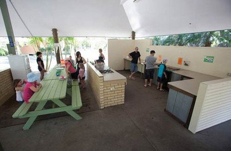 Bonny Hills Caravan Park - Timeshare Accommodation 0