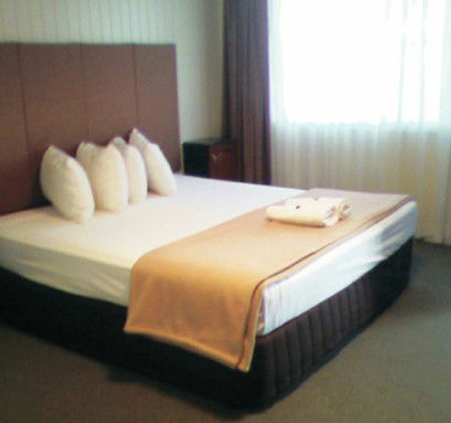 Country Plaza Motor Inn - Timeshare Accommodation 2