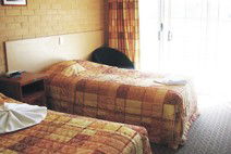 Tenterfield Bowling Club Motor Inn - Timeshare Accommodation 0