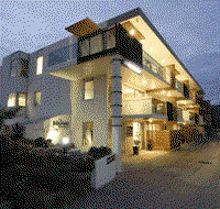 The Dolphin Apartments - Timeshare Accommodation