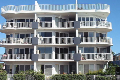 Sandy Shores On Golden Beach - Timeshare Accommodation 1