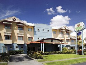 Cairns Queens Court Accommodation - Timeshare Accommodation 0