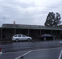 Macedon Family Hotel
