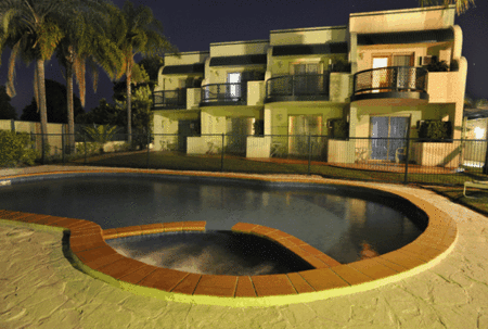 McNevins Maryborough Motel