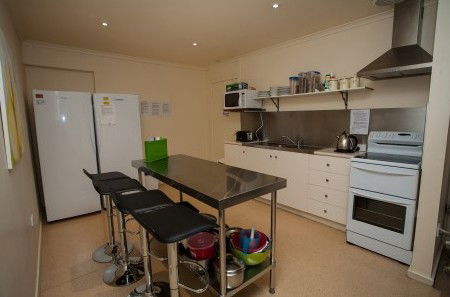 Millies Guesthouse & Serviced Apartments - Timeshare Accommodation 3