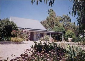 Brackley Cottage - Timeshare Accommodation 0