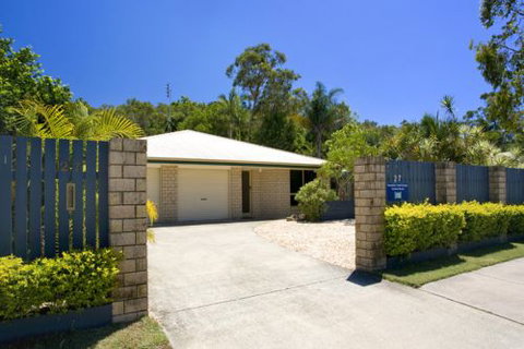 Sunshine Coast Escape - Timeshare Accommodation 2