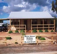 Cowell Barry Street Holiday Cottage - Timeshare Accommodation
