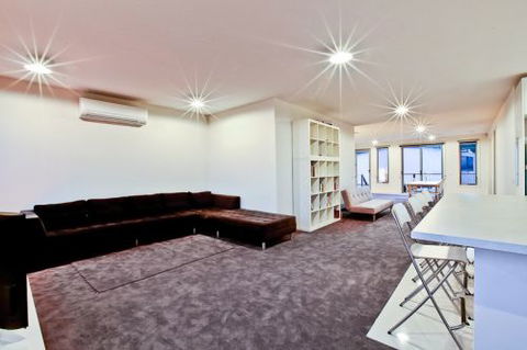 MORNINGTON PENINSULA ACCOMMODATION BEACH HOUSE - Timeshare Accommodation 2