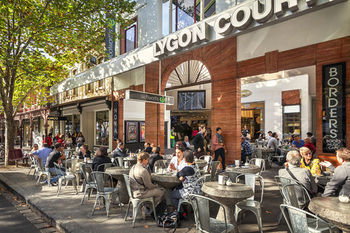 Carlton Clocktower Apartments - Timeshare Accommodation 10