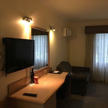 Eltham Gateway Hotel - Timeshare Accommodation 9