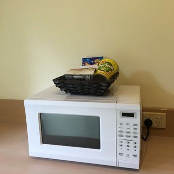 Eltham Gateway Hotel - Timeshare Accommodation 10