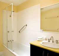 Beach Breakers Resort - Timeshare Accommodation