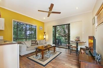 The African Cottage - Timeshare Accommodation 24