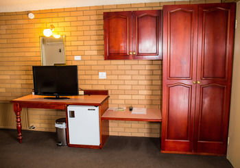 Tumut Valley Motel - Timeshare Accommodation 17